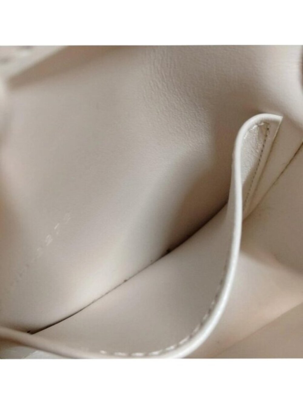 Authentic Celine Triomphe Small Shoulder Bag White Leather Gold Logo Crossbody - Picture 15 of 16